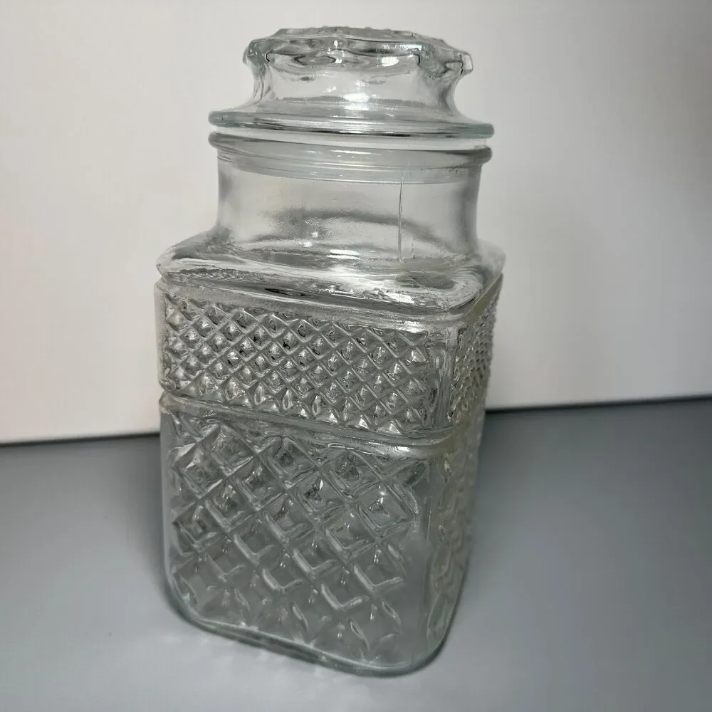 Vintage Anchor Hocking Wexford Glass Canister Cottagecore Circa 1967-1998